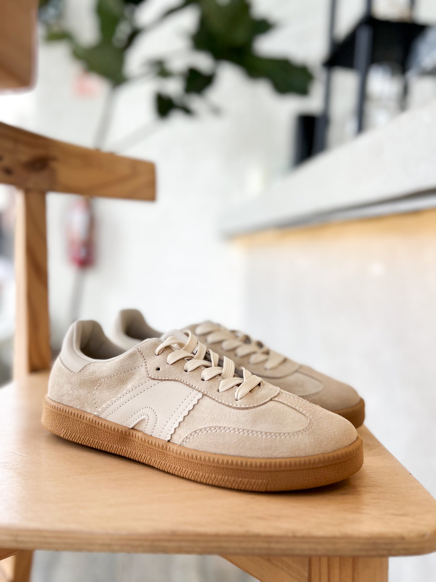 Alda beige