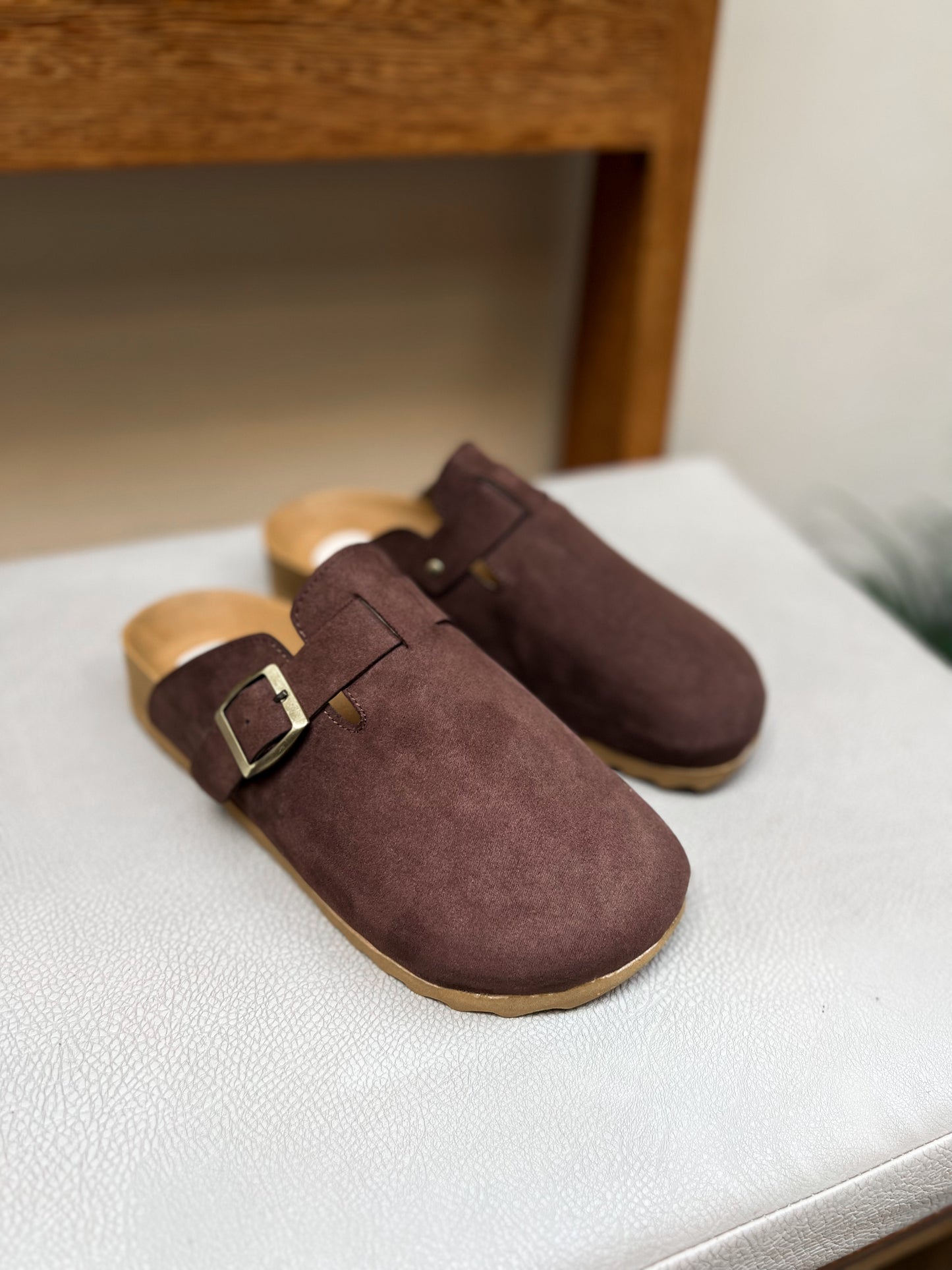 Clogs Marrónes